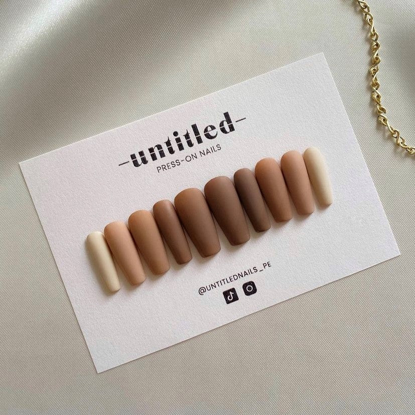 NUDES GRADIENT