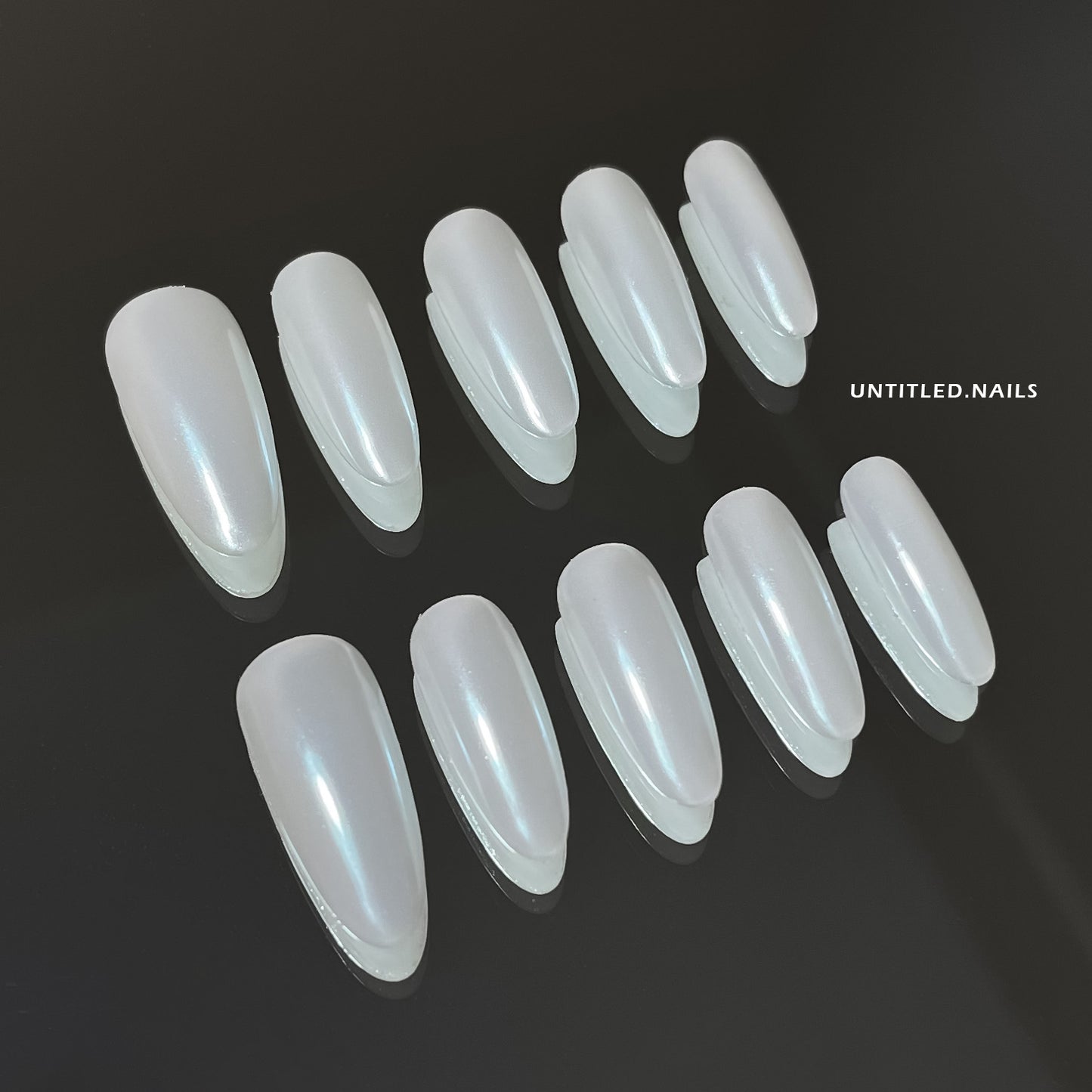 WHITE GLAZED